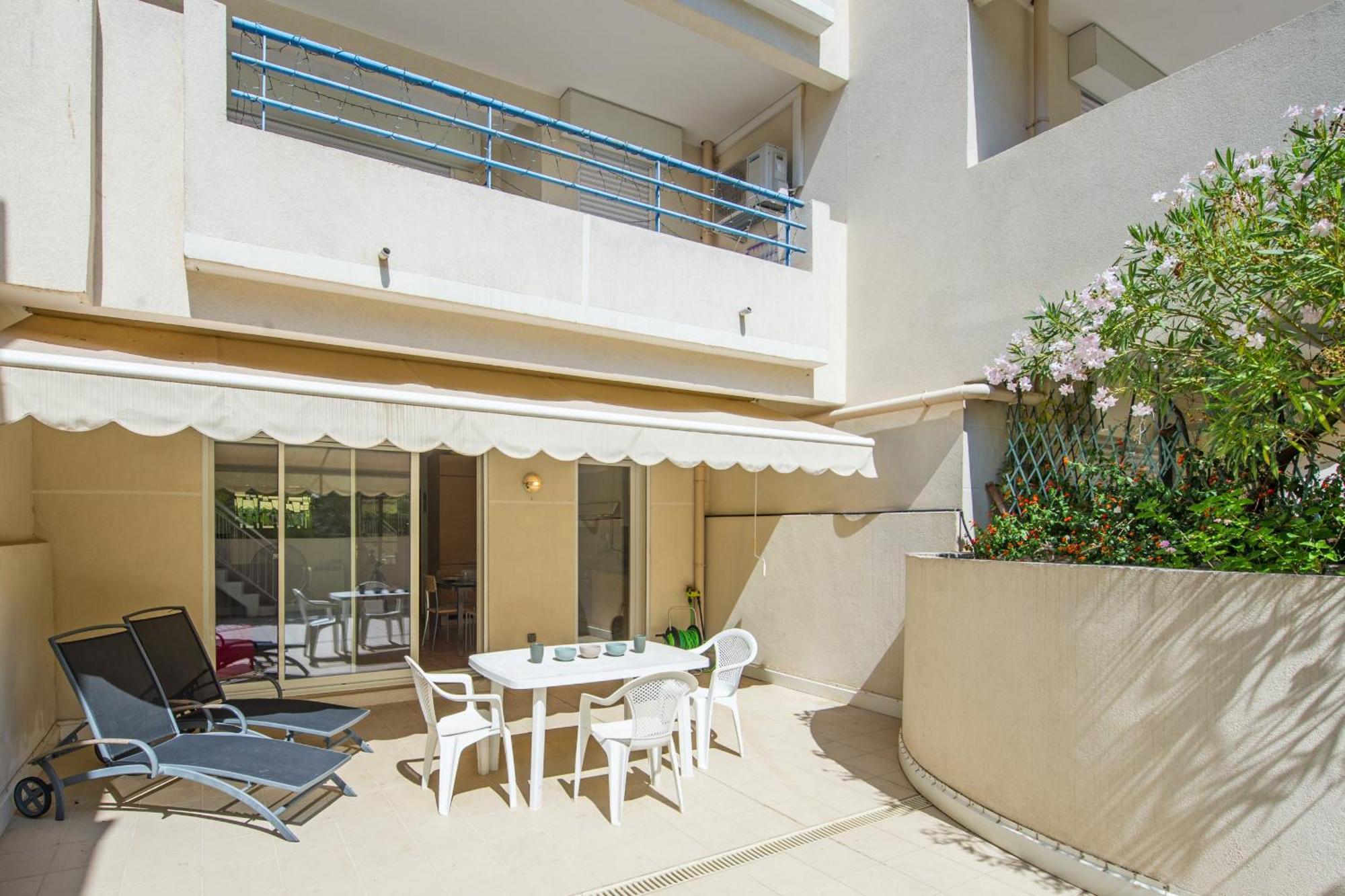 L'Imperial, Terrasse Apartment Menton Luaran gambar